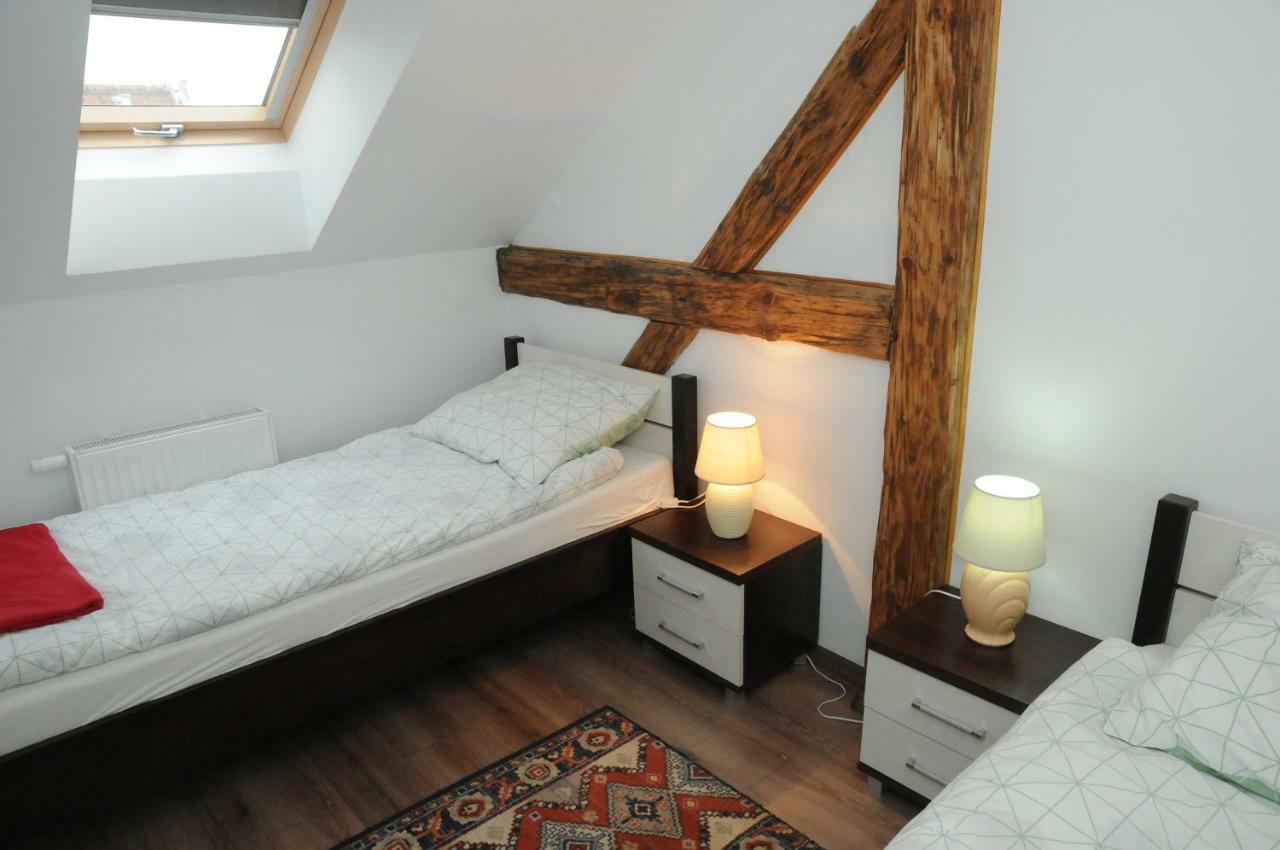 Apartamenty Kamienica Mrągowo Esterno foto